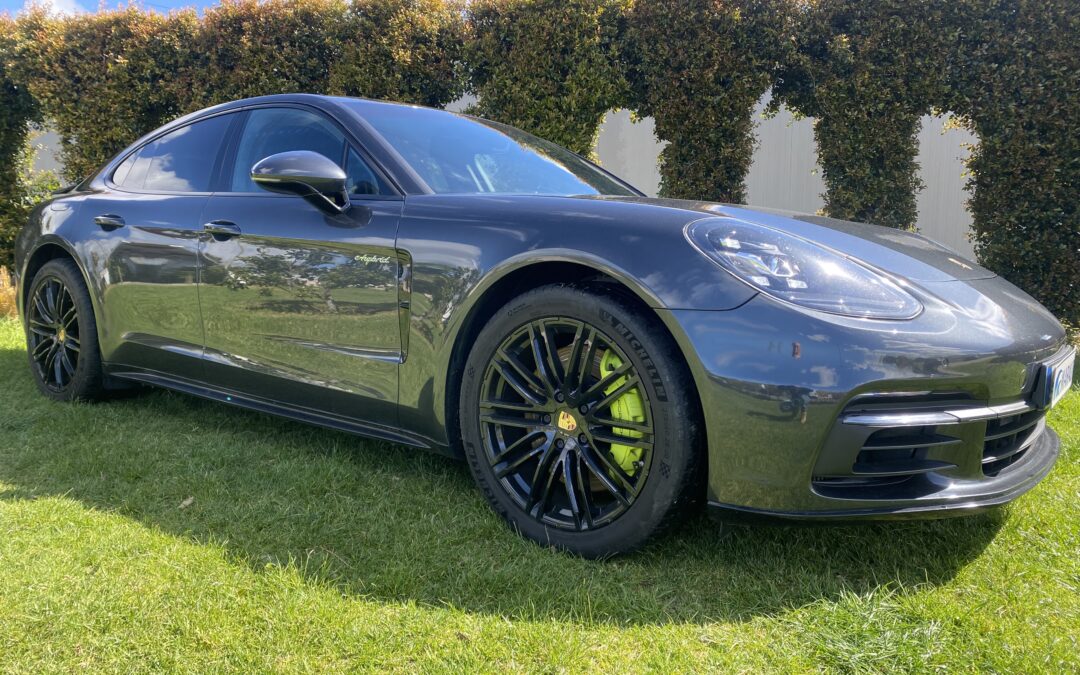 Porsche Panamera 4 E-Hybrid (VENDIDO)